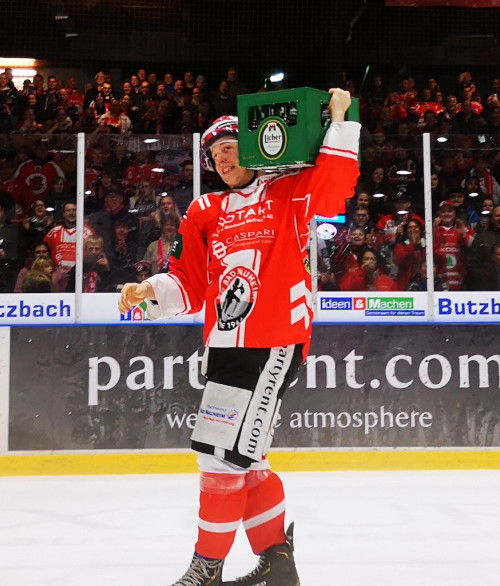 Licher Bier mit Spieler gross 1024